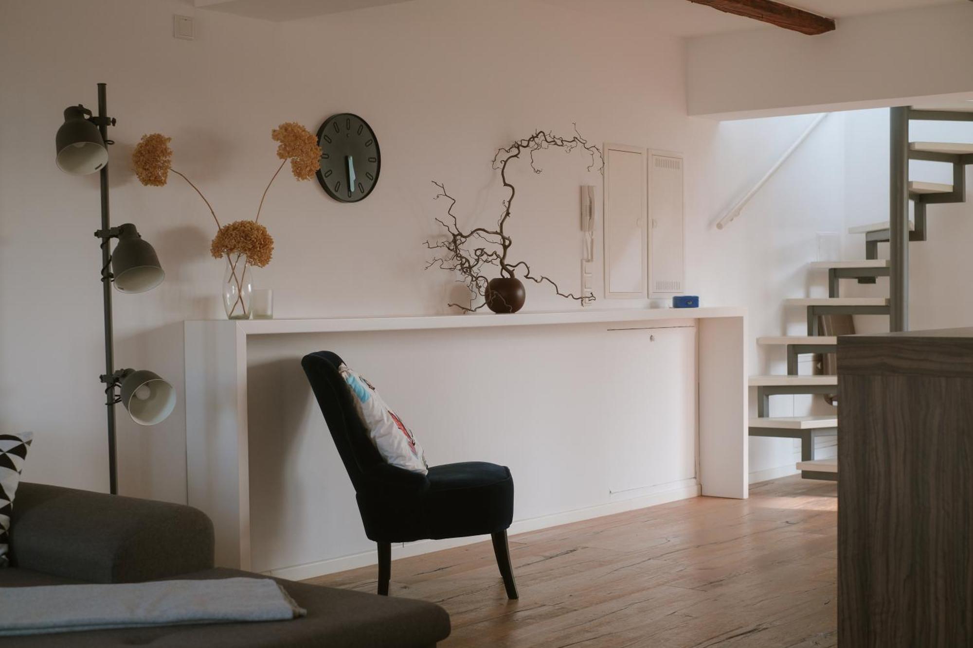 Traumhaftes Apartment Am Dom Mit Grosser Dachterrasse Zwickau Bagian luar foto