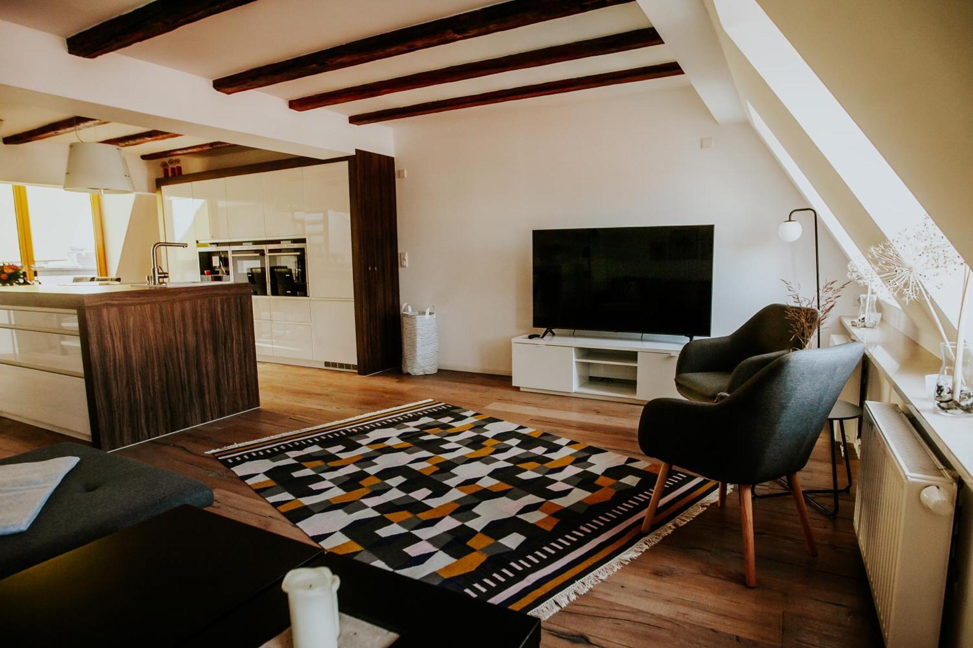 Traumhaftes Apartment Am Dom Mit Grosser Dachterrasse Zwickau Bagian luar foto