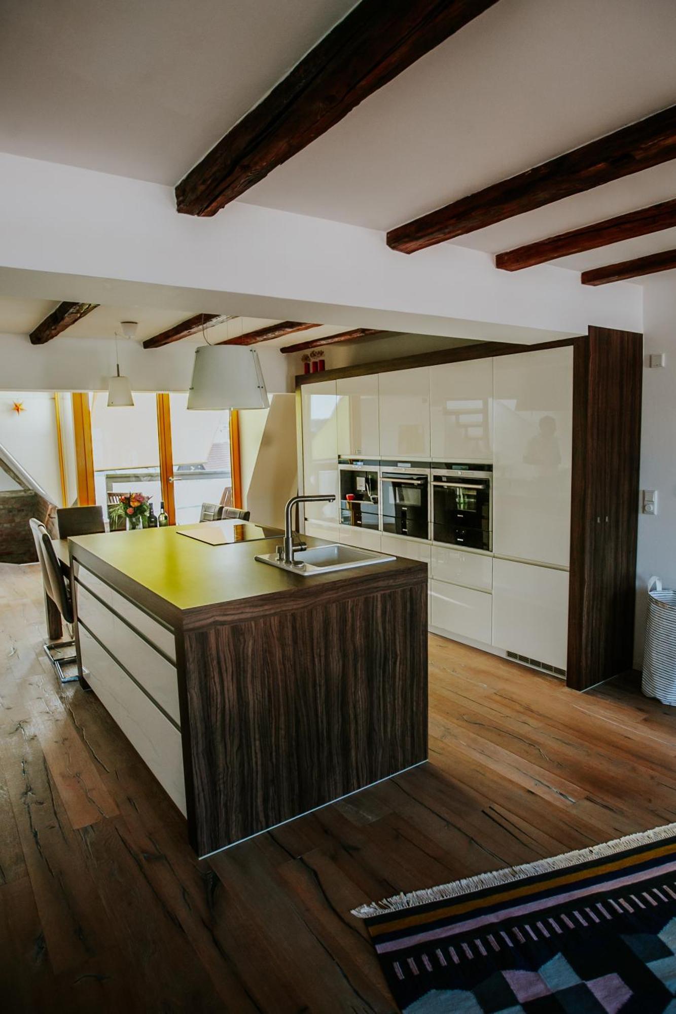 Traumhaftes Apartment Am Dom Mit Grosser Dachterrasse Zwickau Bagian luar foto